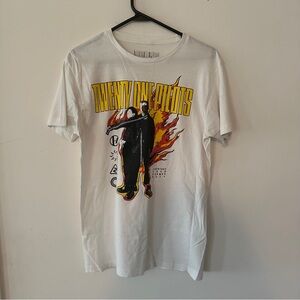 Twenty One Pilots graphic band tee shirt (binL)